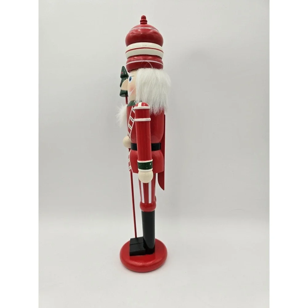 Holiday‎ Elegance Wooden Nutcracker Red 16